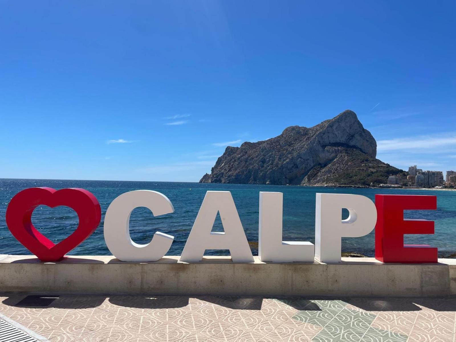 Eerstelijns Appartement Vive Cada Momento Zeezicht En Pal Aan De Boulevard En Strand Calpe, Toplocatie Dış mekan fotoğraf